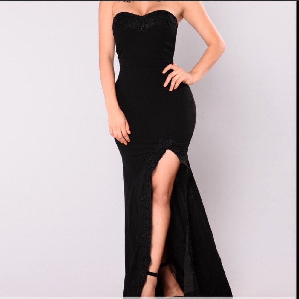 NWOT Fashion Nova - Shot at Love Dress